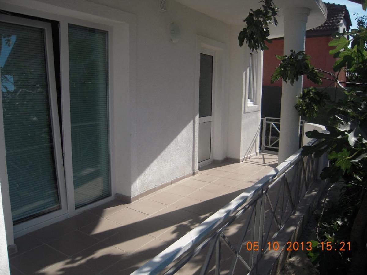 Lile Pestani Accommodation Cameră foto